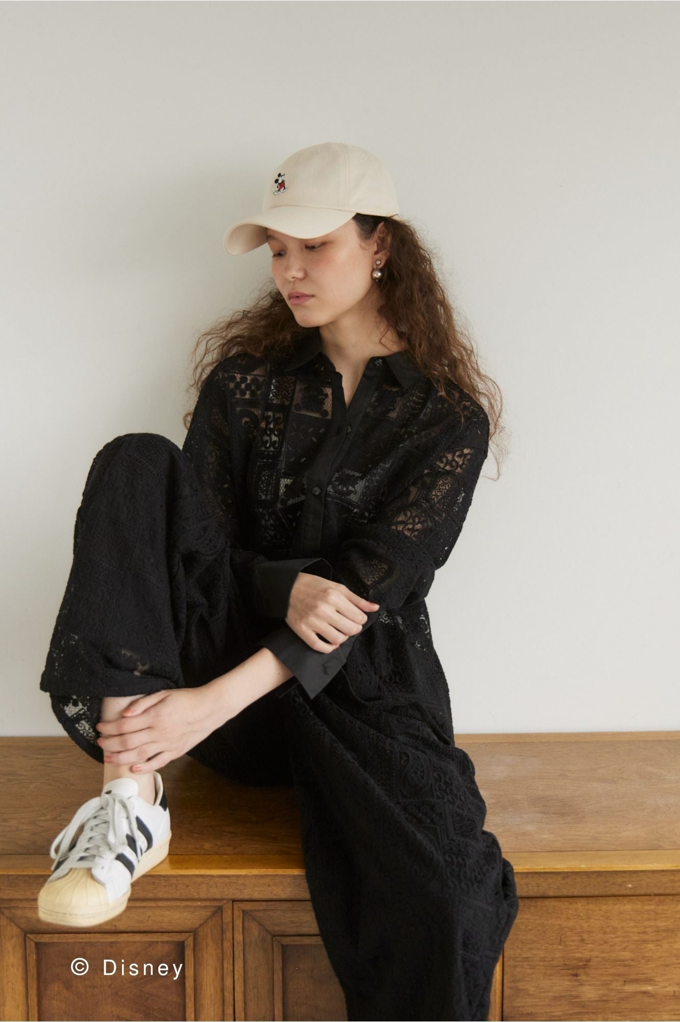 lace shirt