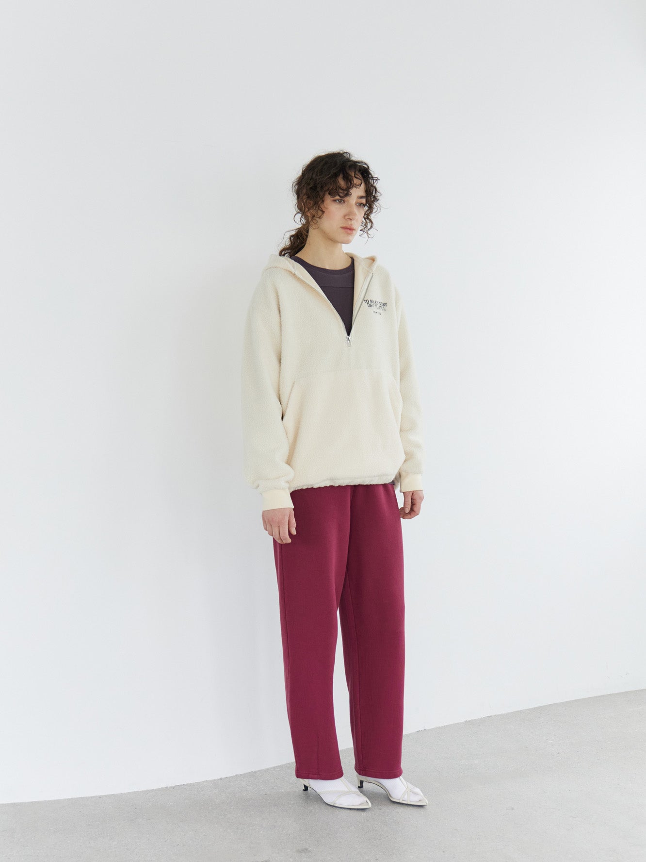 Tucked hem Sweat Pants