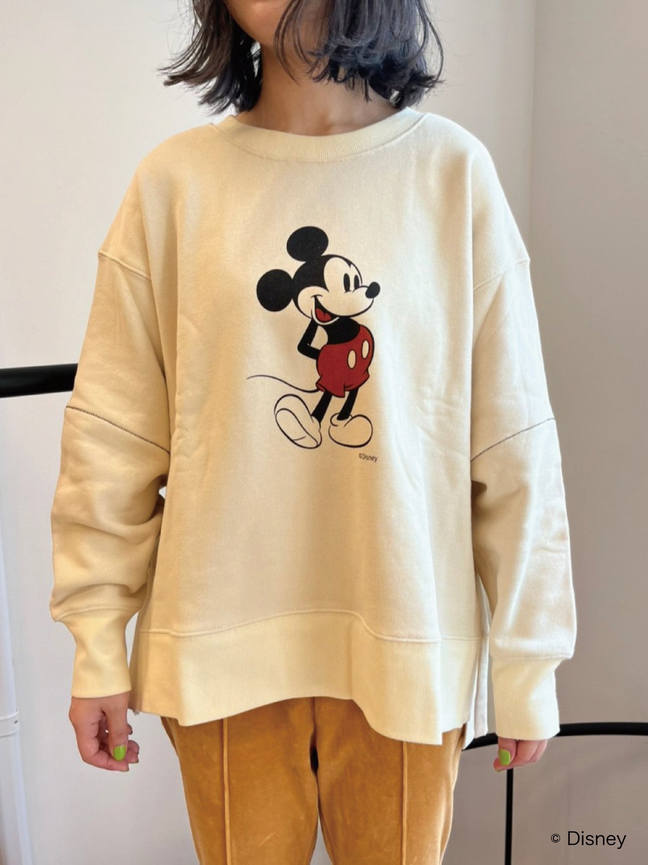 Side bents sweat ［Mickey Mouse］