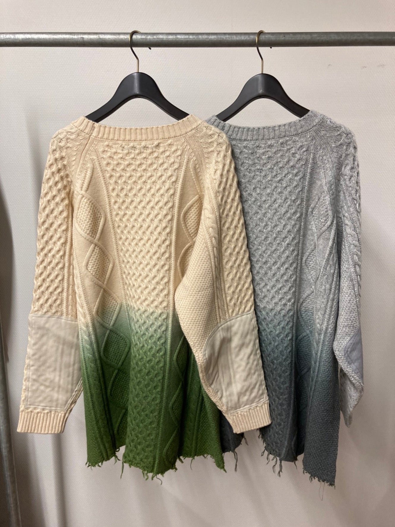 Step dyeing Fisherman Knit